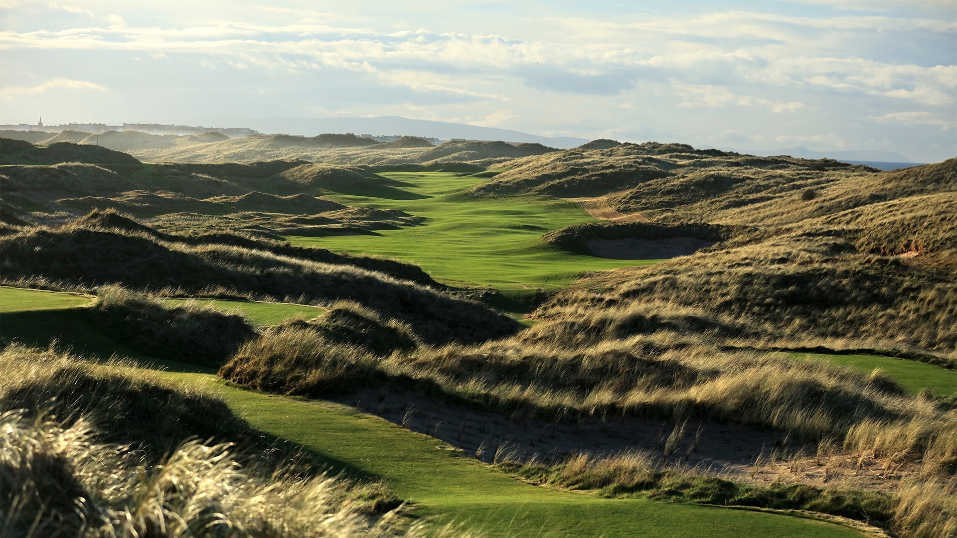 Golf Vacation Package - AWESOME Northern Ireland Links Experience! - 6 Nights and 5 Rounds from $325 per person/per day!